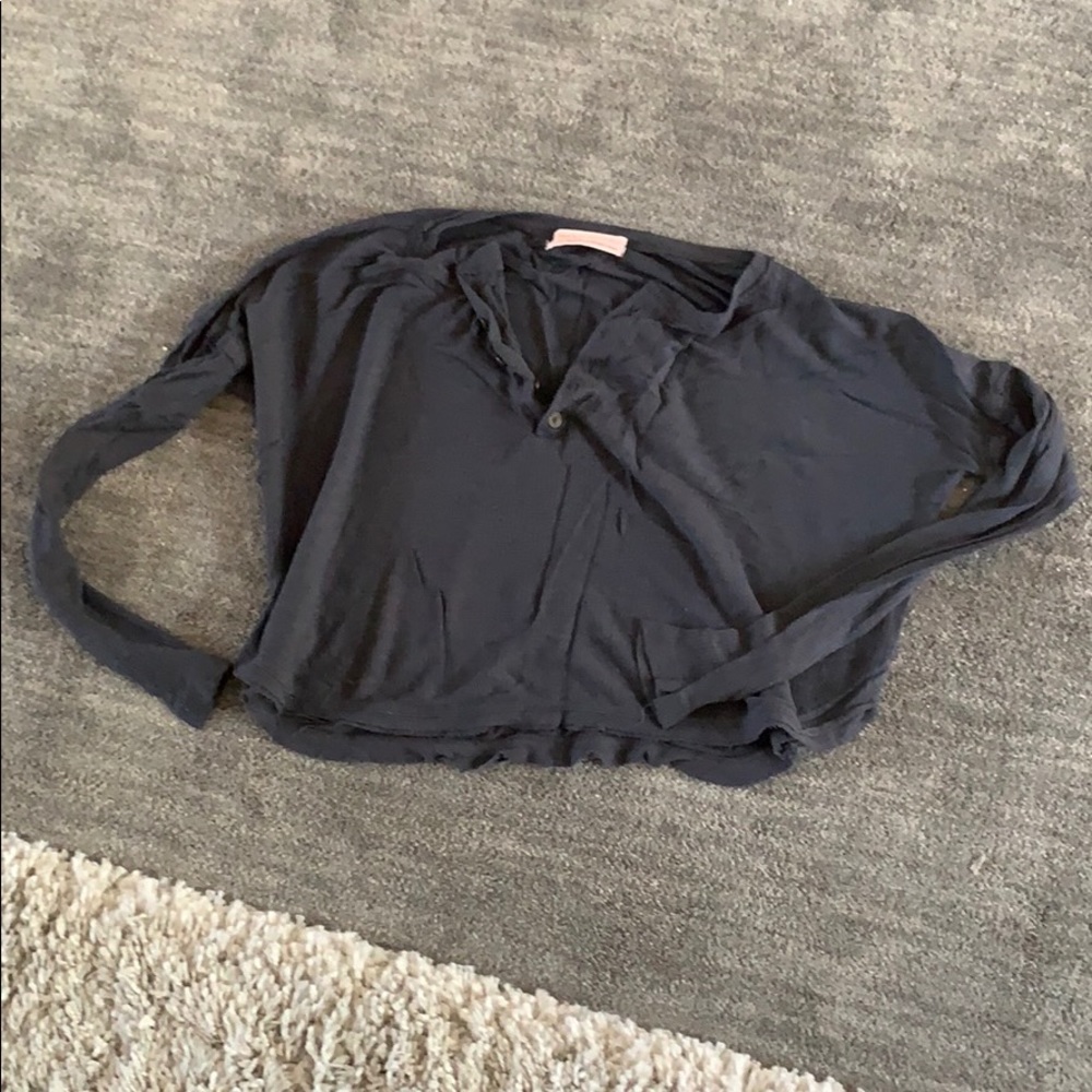 Cropped long sleeve